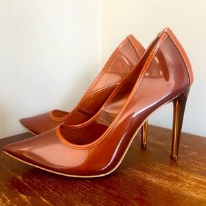 Steve Madden Tamper Pumps